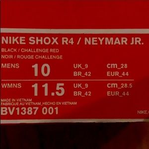 Nike men’s shox sneakers